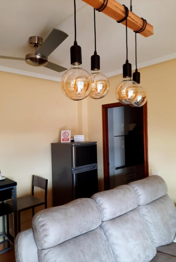 Apartamento Con Terraza En El Casco Historico 奥伦塞 外观 照片